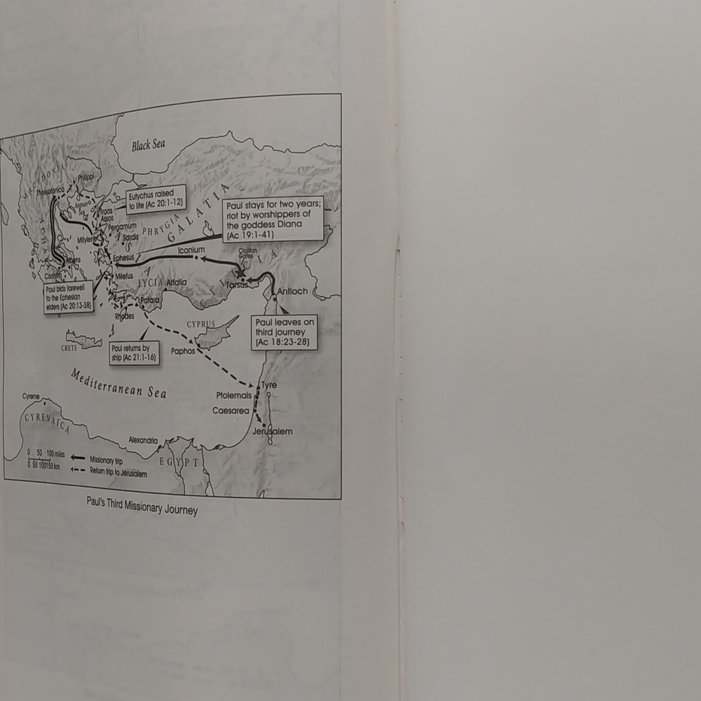 The Voice Compass Study Bible - Gray - Picture 15 of 15